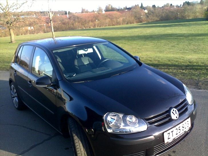 VW Golf 5- 6 gear *solgt* billede 2