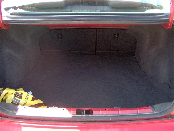 Toyota Carina E billede 8