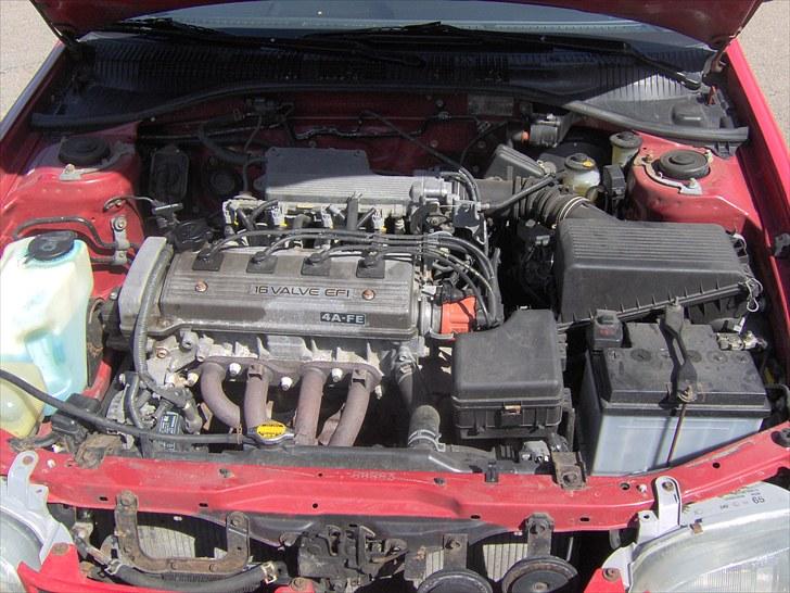 Toyota Carina E billede 10