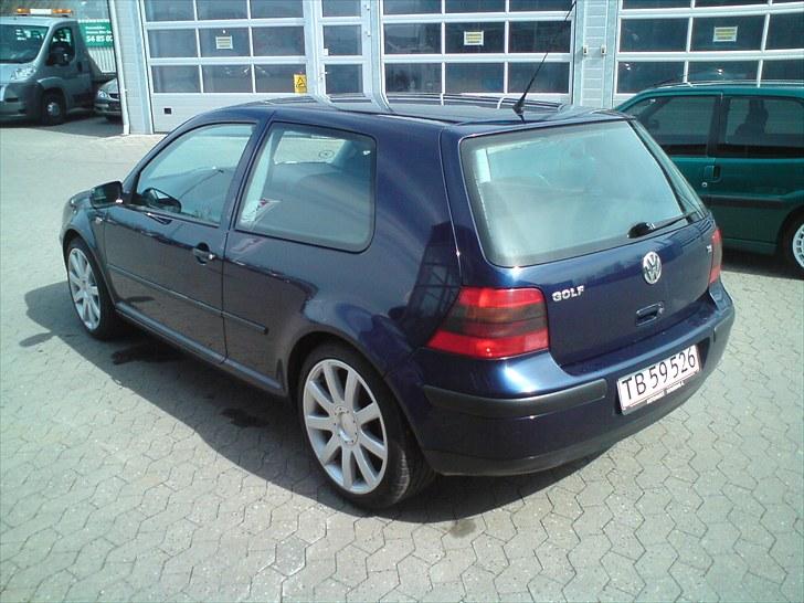VW Golf 4 1,6 SR Solgt billede 3