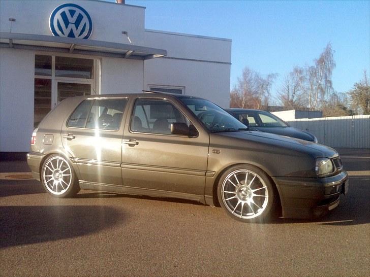 VW Golf TDI SOLGT billede 16