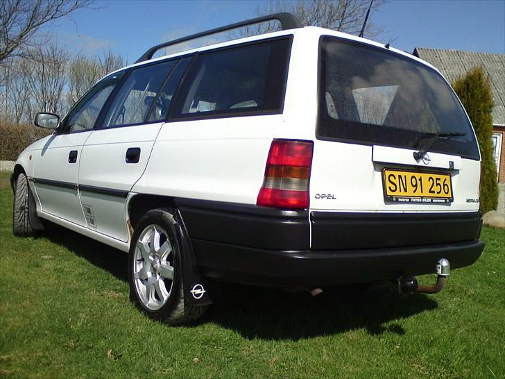 Opel Astra 1.6 ( Solgt) billede 2