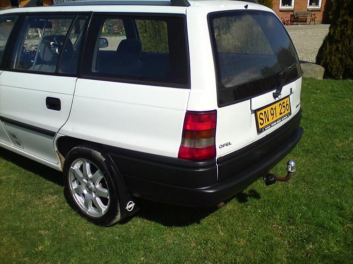 Opel Astra 1.6 ( Solgt) billede 7