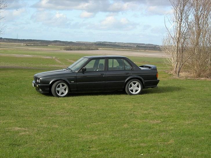 BMW 325i Solgt billede 2