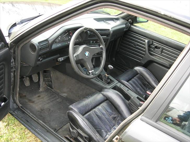 BMW 325i Solgt billede 8