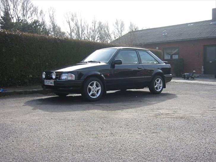 Ford Escort Mk IV 1,6i Savoy billede 4