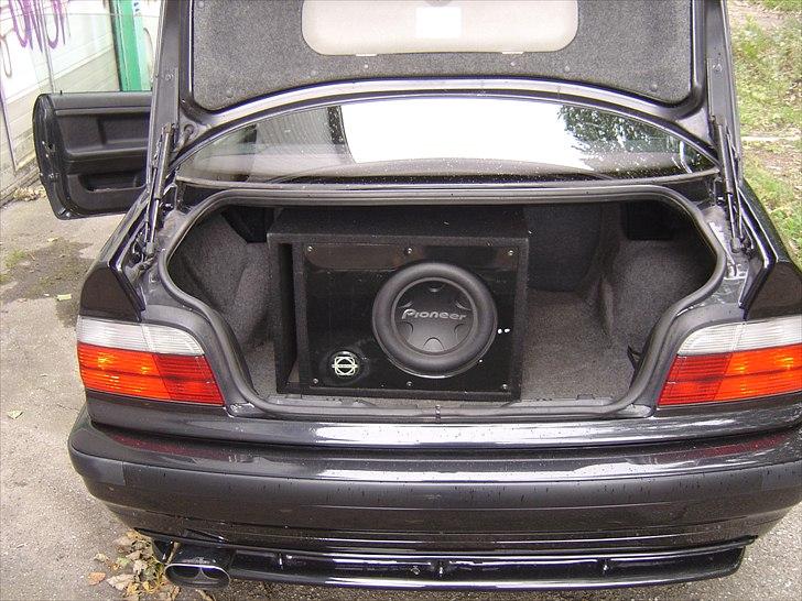 BMW e36 325i coupe - lidt anlæg billede 17