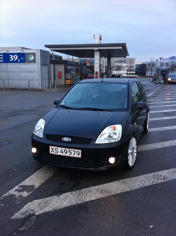 Ford Fiesta ST - solgt! - - EBC Grooved bremseskiver og EBC GreenStuff bremseklodser. billede 12