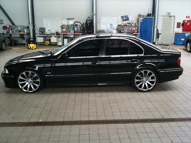 BMW 523I e39 * SOLGT * billede 5