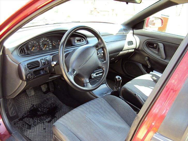 Mazda 626 GE (SOLGT) billede 8