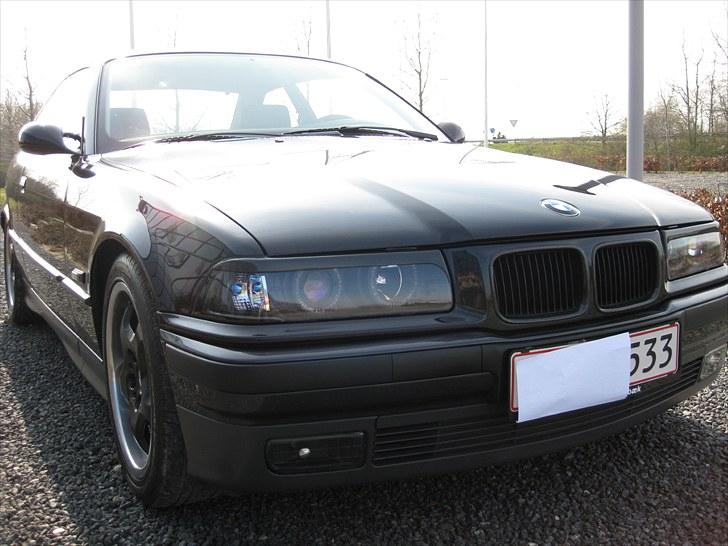 BMW 328i coupe billede 4
