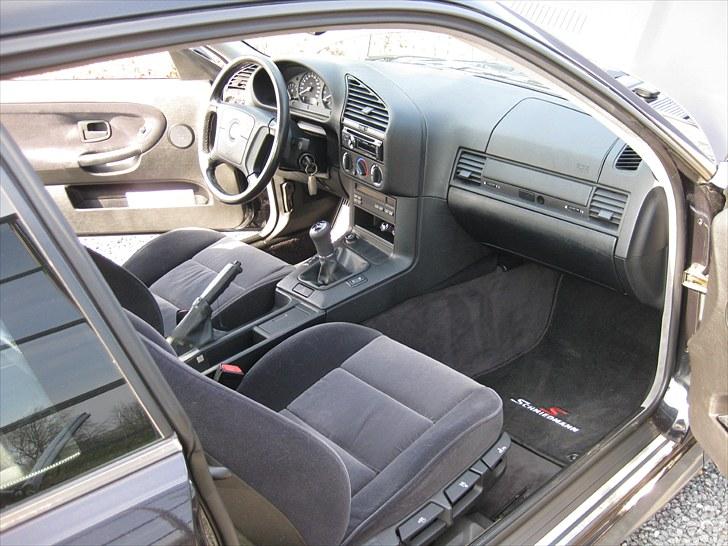 BMW 328i coupe billede 7