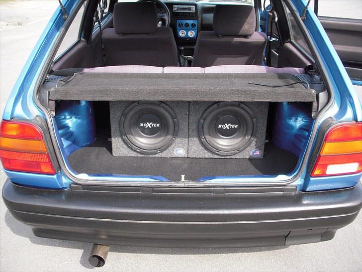 VW polo 1,3 g40 - her kan man se den forhøjede bund. billede 15