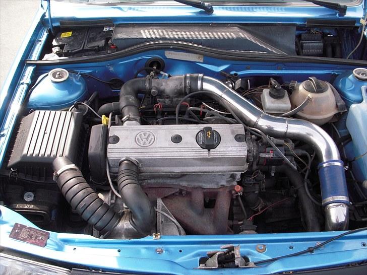 VW polo 1,3 g40 - kraftværket.. intet vildt her. men er flot alderen taget i betragtning. billede 16