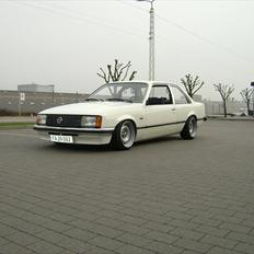 Opel Rekord E1 Top Zustand