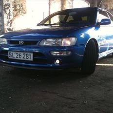 Toyota corolla 1.6 16v årg. 97 solgt