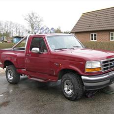 Ford F150 Flare Side 4x4