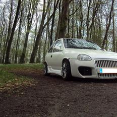 Opel Corsa B 1,4 Sport {SOLGT 