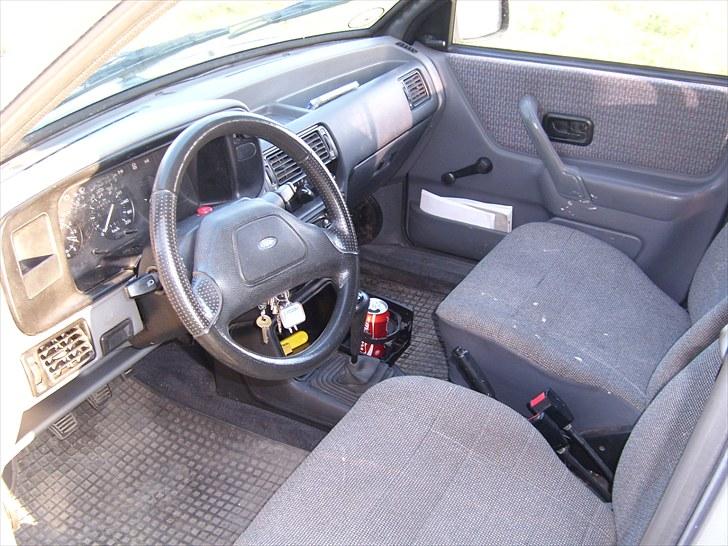 Ford escort van "solgt" billede 5
