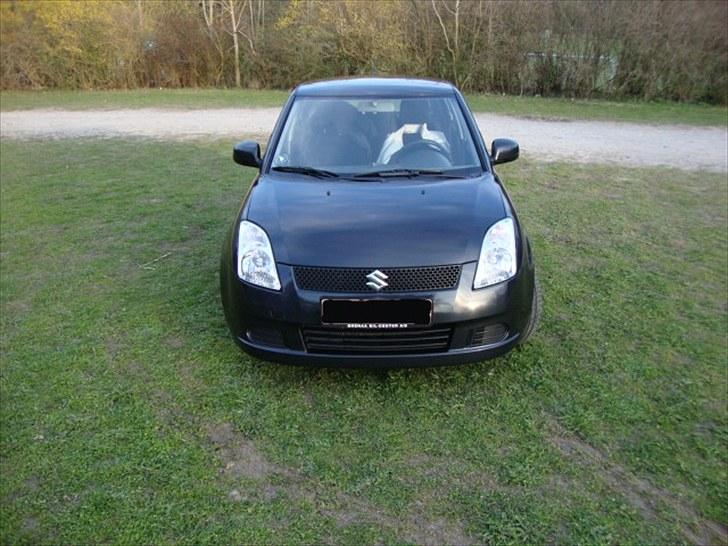 Suzuki swift GL-J billede 12