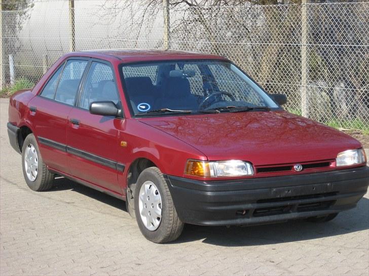 Mazda 323 Sedan Solgt !!! billede 19