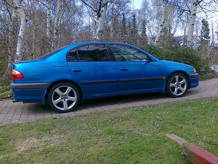 Toyota Avensis *Solgt* billede 2