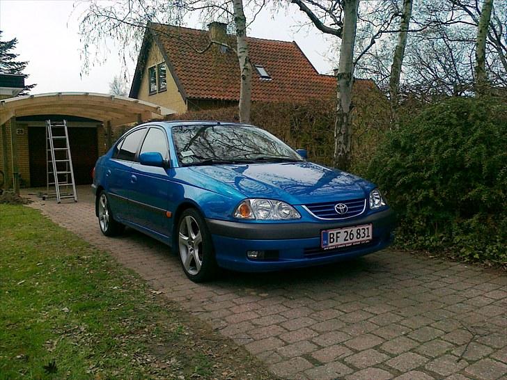 Toyota Avensis *Solgt* billede 3