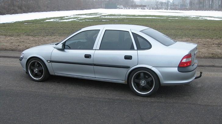 Opel Vectra billede 1