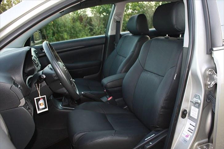 Toyota Avensis billede 2