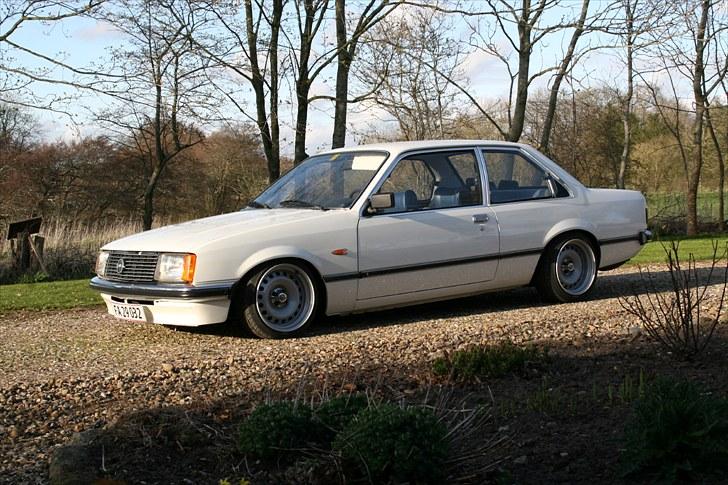 Opel Rekord E1 Top Zustand billede 10