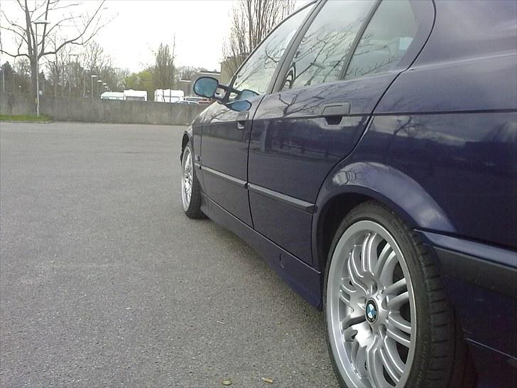 BMW E36 Sedan billede 8