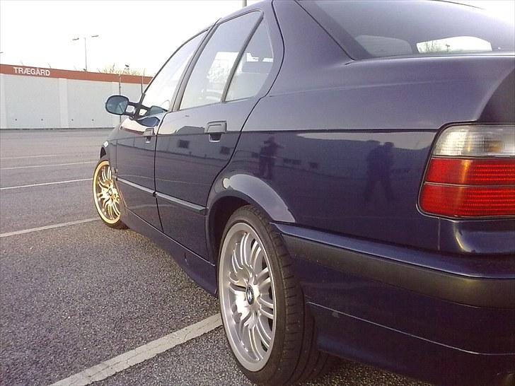 BMW E36 Sedan billede 11