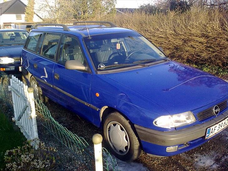 Opel Astra F Club Caravan - Sommer 2009 billede 2