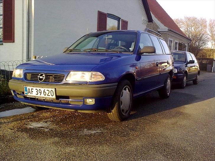 Opel Astra F Club Caravan - Sommer 2009 billede 3