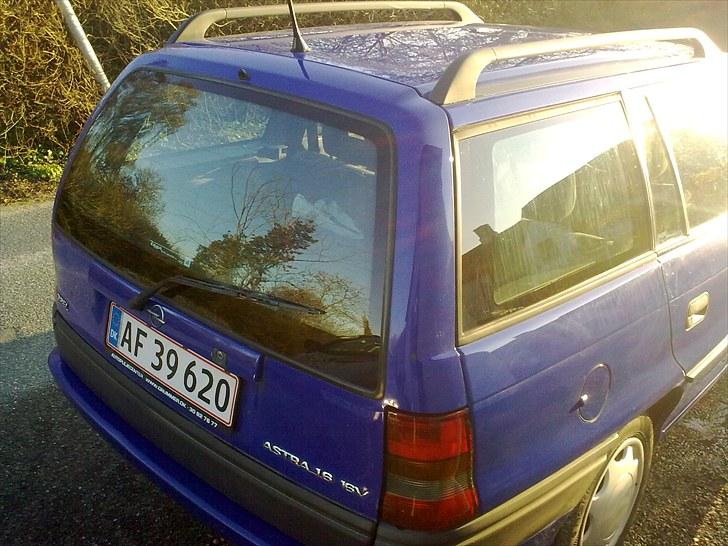 Opel Astra F Club Caravan - Sommer 2009 billede 4