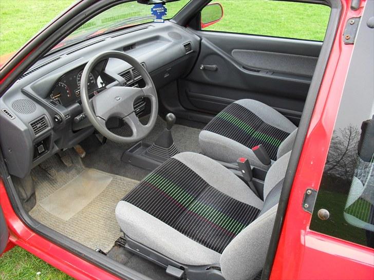 Daihatsu Charade 1,3 16V byttet billede 9