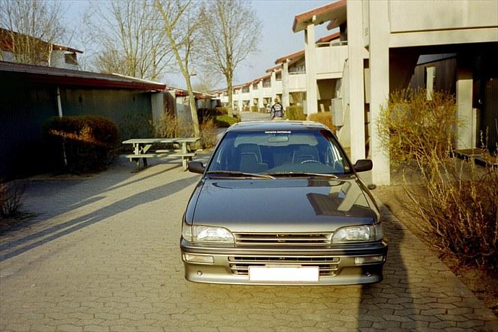 Toyota Corolla S-serie TIL SALG! - Min første bil - har den stadig efter nu 9 års ejerskab som 2. ejer billede 18