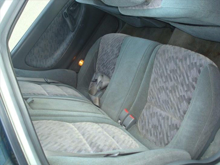 Mazda 626 2,5 v6 gt skrottet billede 4