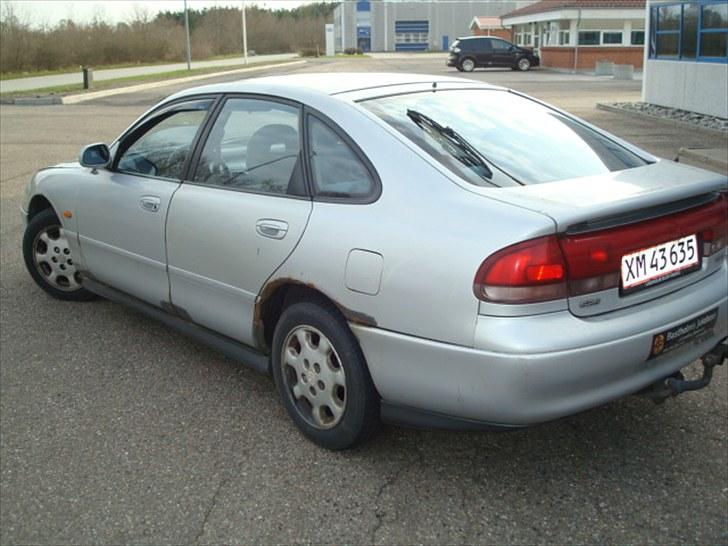 Mazda 626 2,5 v6 gt skrottet billede 7