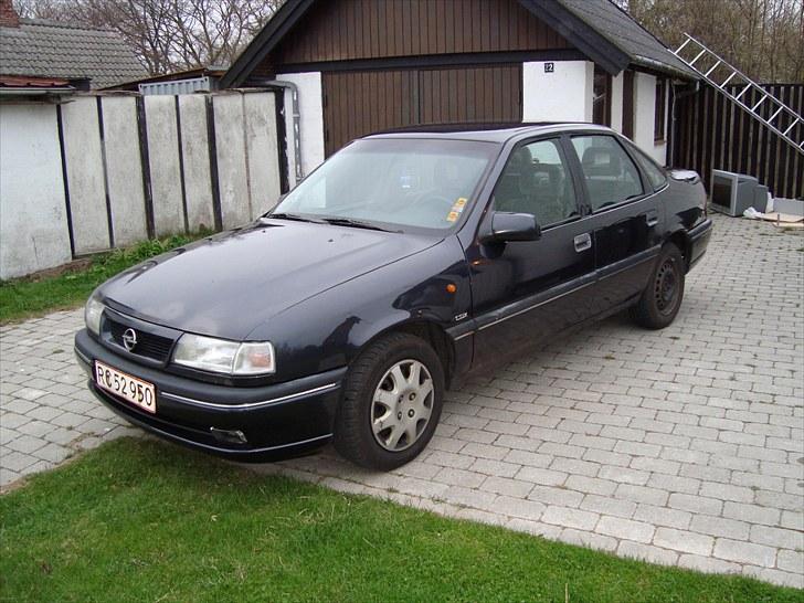 Opel Vectra A 2.0i CDX *SOLGT* billede 1