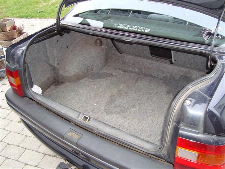 Opel Vectra A 2.0i CDX *SOLGT* billede 5