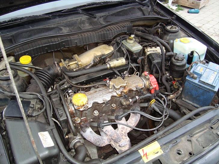 Opel Vectra A 2.0i CDX *SOLGT* billede 6