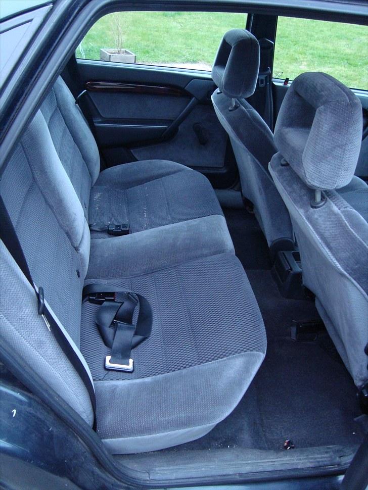 Opel Vectra A 2.0i CDX *SOLGT* billede 9