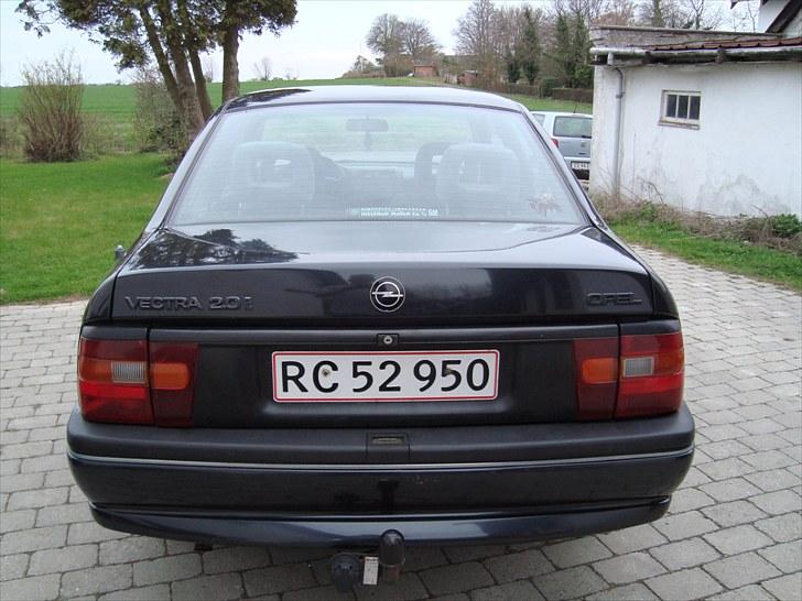 Opel Vectra A 2.0i CDX *SOLGT* billede 10