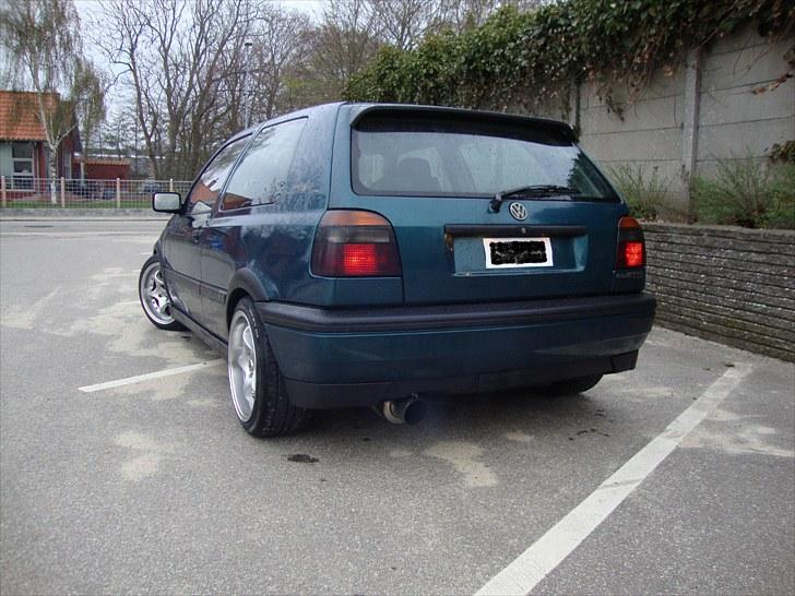 VW Golf lll TD SOLGT billede 3