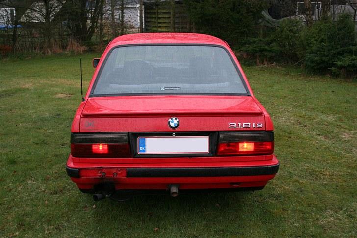 BMW E30 318iS billede 5