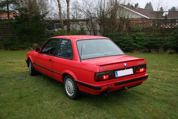 BMW E30 318iS billede 6