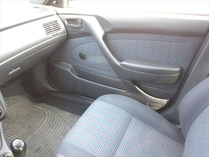 Toyota carina E BYTTET billede 6