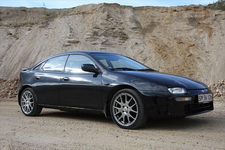 Mazda 323F BA 1,8L billede 10