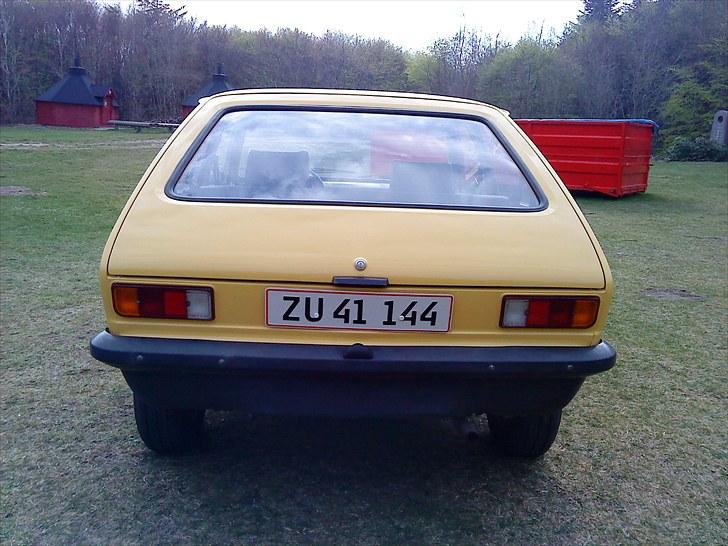 Opel kadett c city solgt  - bagfra  billede 4